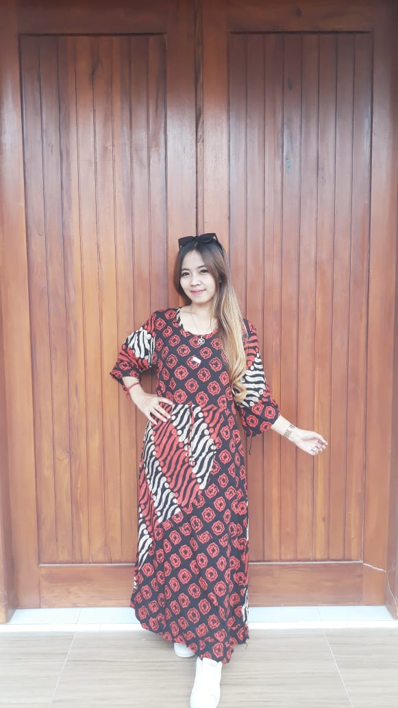 Baju Longdress Batik Maura Lengan 3/4