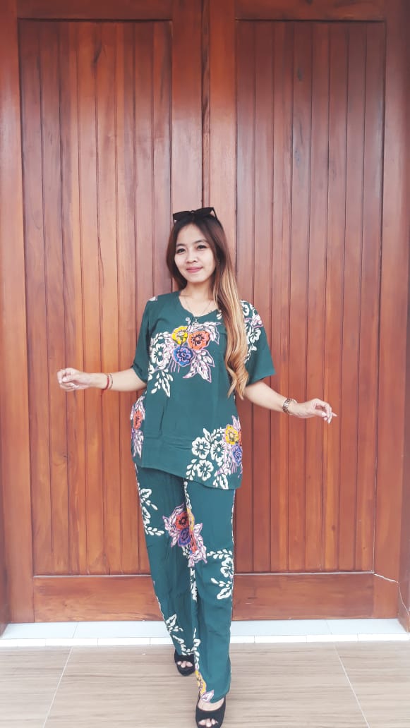 Baju Setelan Batik Celana Panjang Jumbo