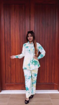 Setelan Tie Dye Celana Panjang Lengan Panjang