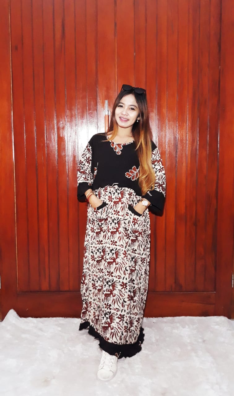 Long Dress Daster Batik Lengan 7/8 Coklat Hitam
