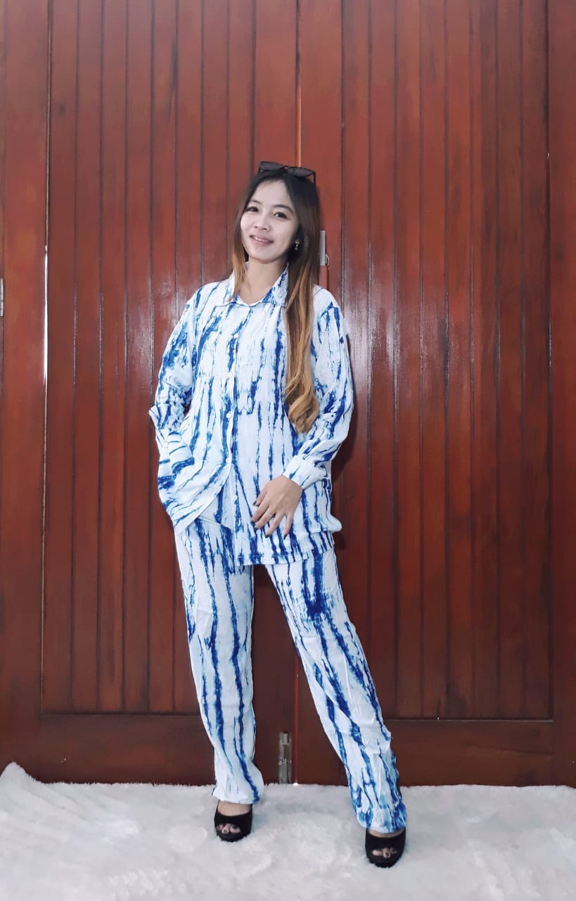 One Set Batik Tie Dye Lengan Panjang
