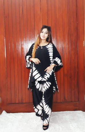 One Set Batik Tie Dye Sayap Jumbo