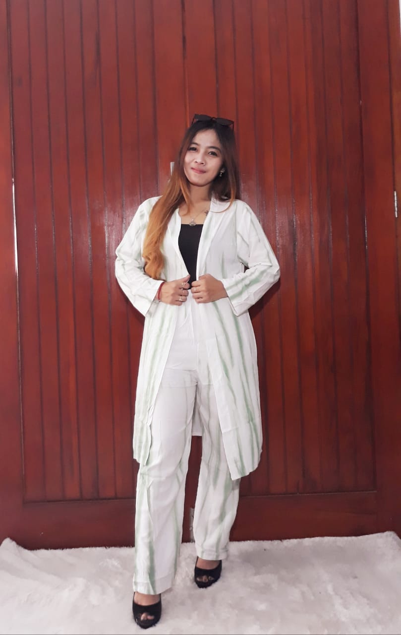 One Set Batik Tunik Outer Jumputan Putih