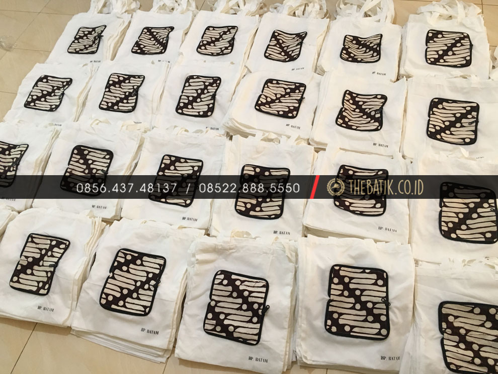 Souvenir Tas Lipat Batik Murah Custom Sablon