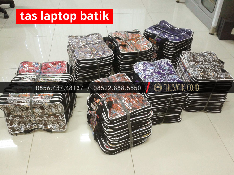 Souvenir Tas Laptop Softcase Batik Anti Air