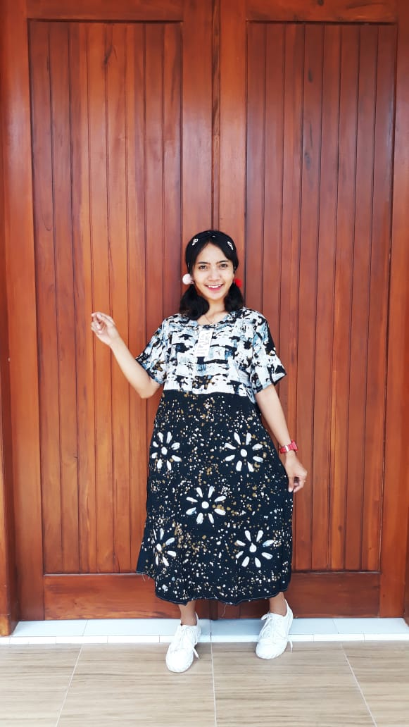 Daster Batik Lengan Pendek Model A-Line Modern