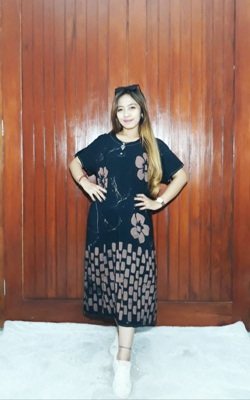 Daster Jumbo Hitam Lengan Pendek Batik Ibu