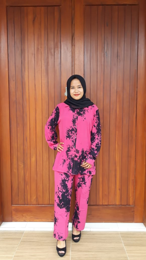 One Set Batik Monochrome Tie Dye Panjang