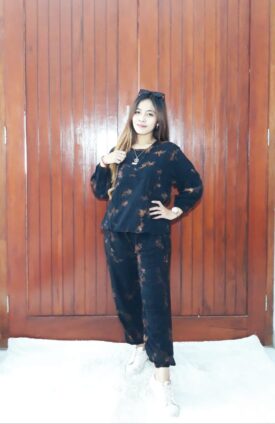 Baju One Set Tie Dye Celana Joger Panjang