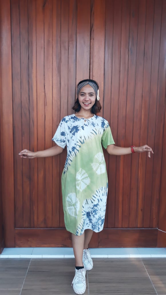Daster Jumbo Bahan Kaos Batik Jumputan