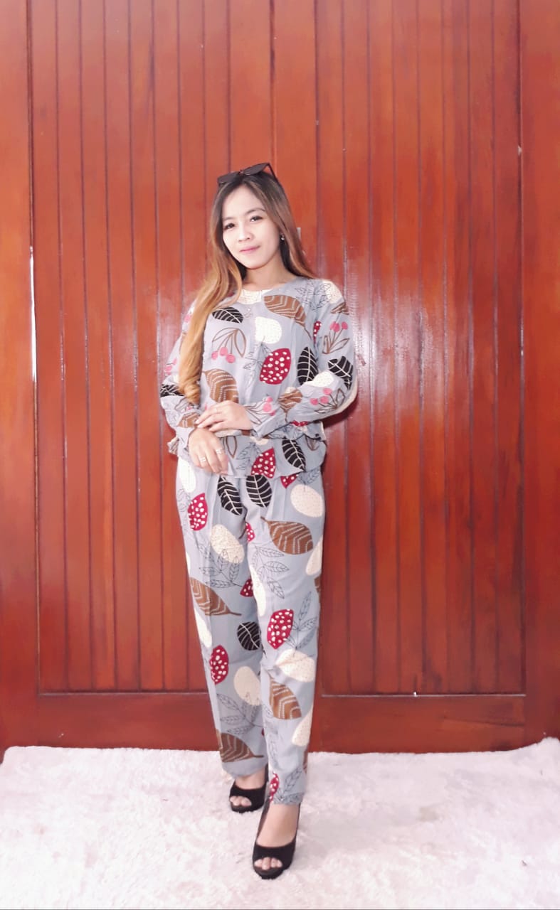 One Set Model Balon Baju Tidur Piyama Panjang