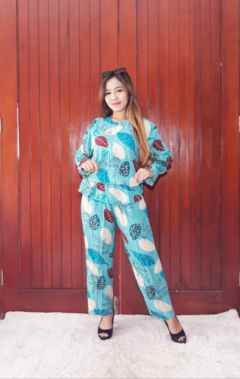 One Set Model Balon Baju Tidur Piyama Panjang