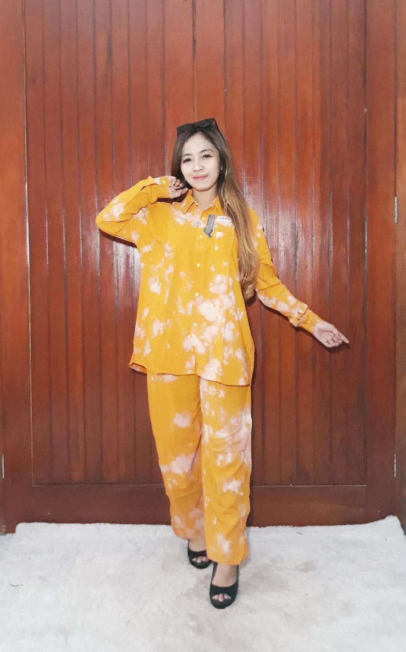 One Set Wanita Batik Jumputan Bahan Santung Super