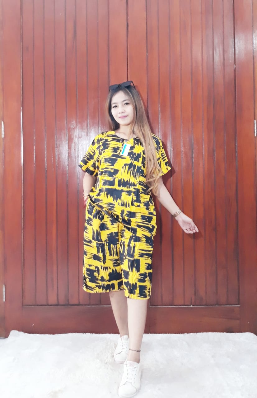 Setelan Batik Wanita Celana Lengan Pendek