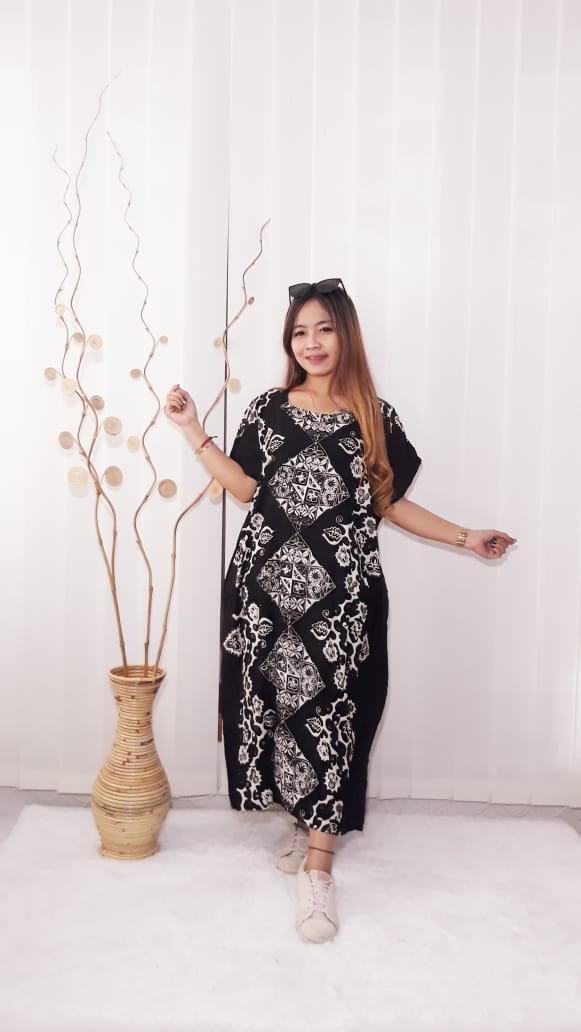Daster Batik Kelelawar Lengan Pendek Warna Hitam