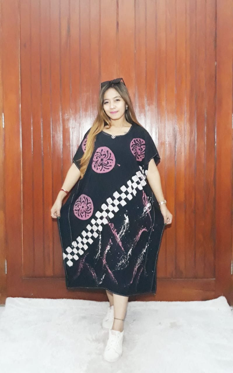 Daster Kelelawar Pendek Oblong Hitam Bahan Rayon