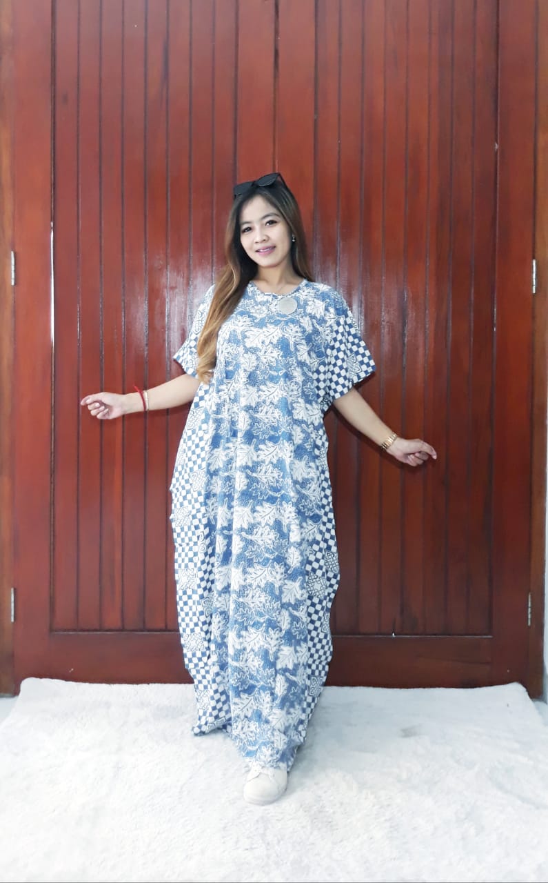 Long Dress Lowo Lengan Pendek Biru Muda