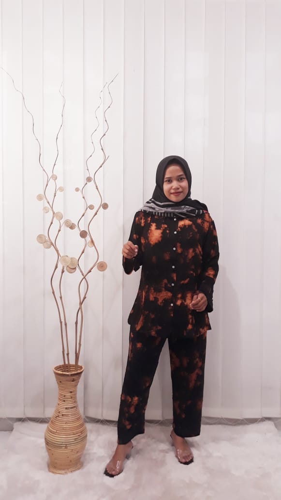 One Set Batik Murah Setelan Tie Dye Hijab
