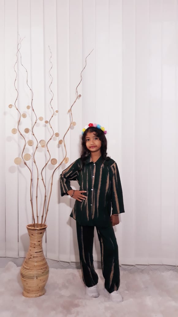 One Set Rayon Anak Perempuan Tie Dye