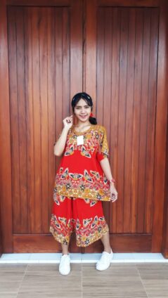 Baju Setelan Batik Jumbo Kulot Pendek Ratu Busana