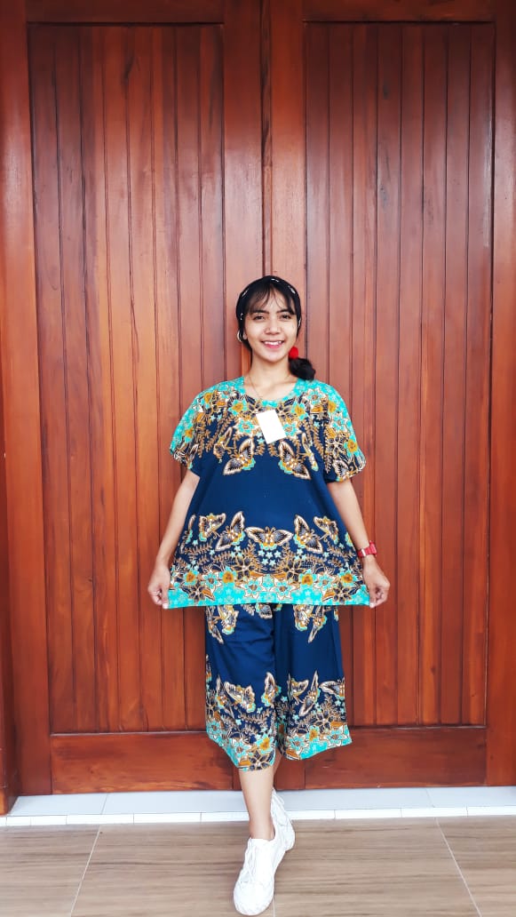Jual Baju Setelan  Batik  Jumbo Kulot  Pendek Ratu Busana 