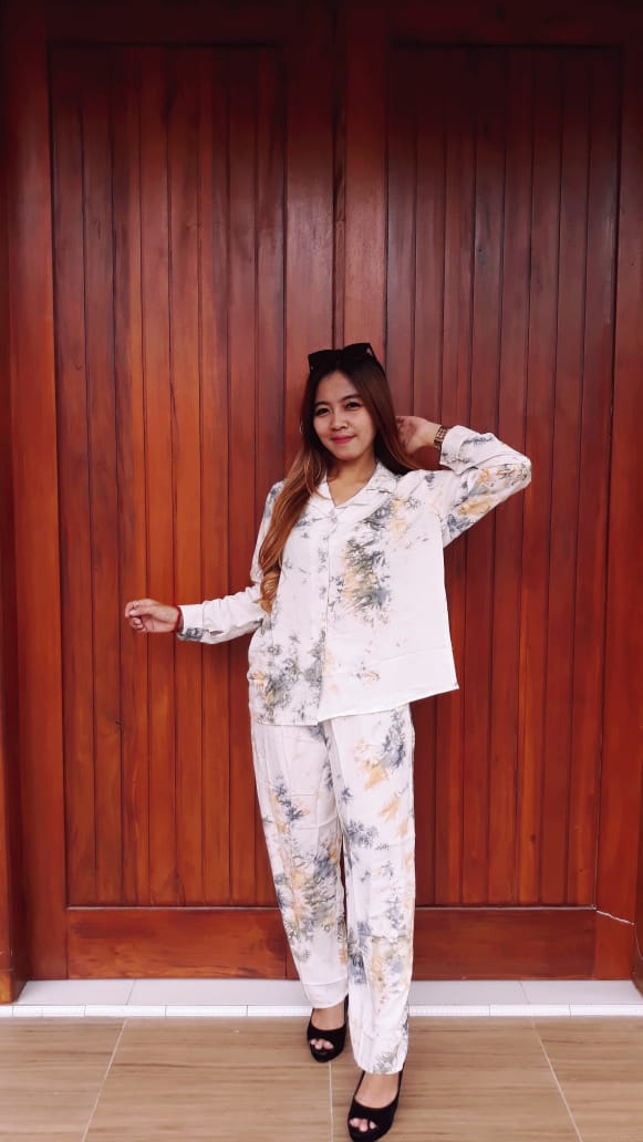 Baju Setelan Batik Tie Dye Panjang Rayon Putih