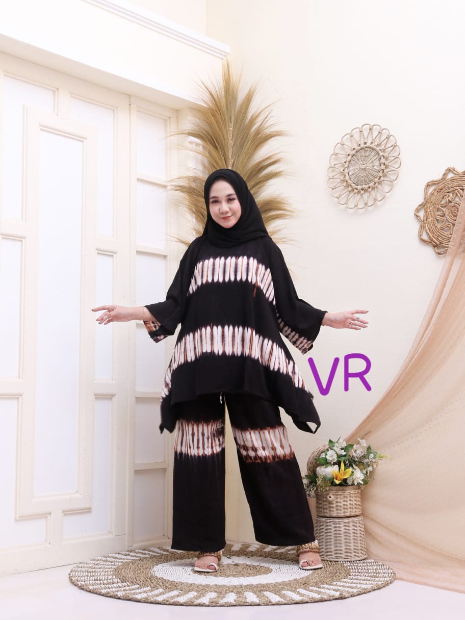 One Set Batik Tie Dye Hitam Jumputan Model Sayap Oblong