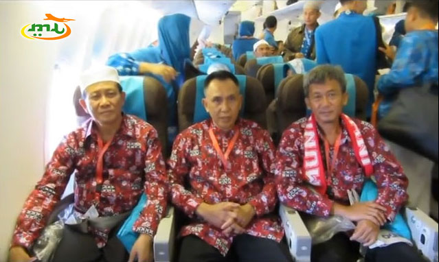 TRAVEL UMROH MUNIR IMANI – Pesan Seragam Batik Jamaah Haji Umroh Travel Custom Design