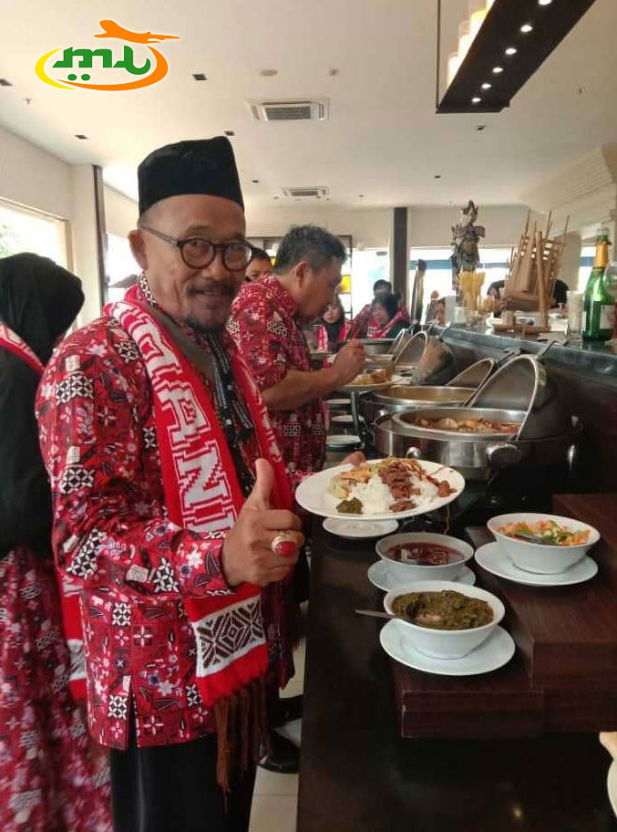 Seragam Batik Jamaah Haji Umroh Travel Custom Design RESMI MUNIR IMANI