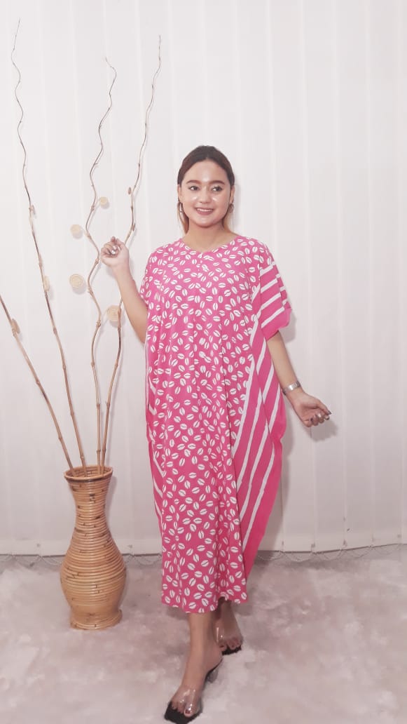 Baju Daster Batik Monochrome Lengan Pendek Rayon Lowo Pekalongan Grosir