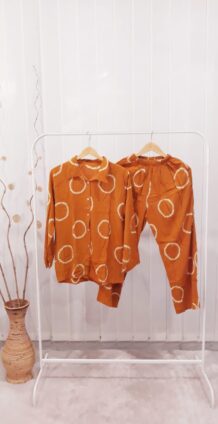 Baju One Set Tie Dye Lengan Panjang Setelan Wanita