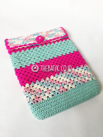 Souvenir Rajutan Softcase Macbook 12 Inch Tas Laptop Rajut Premium Warna Pink Putih Tosca