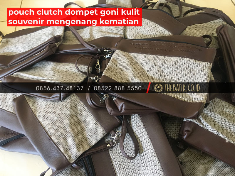 Dompet Pouch Souvenir Mengenang Kematian Custom Tulisan Bahan Goni Kulit