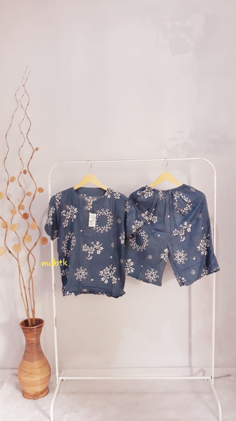 Baju Daster Batik setelan Celana Pendek Rayon One Set Wanita (isi 5)