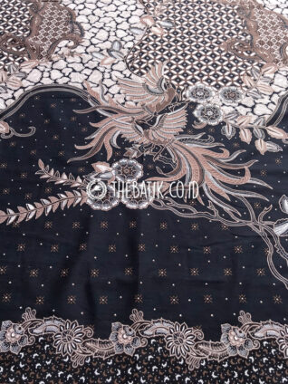 Bahan Seragam Batik Pekalongan Motif Burung Latar Hitam Kombinasi Ukuran 2.4 m