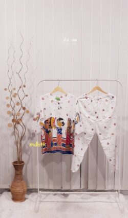 Baju Setelan Kulot Batik Panjang Motif Modern Lengan 7/8 Warna Putih