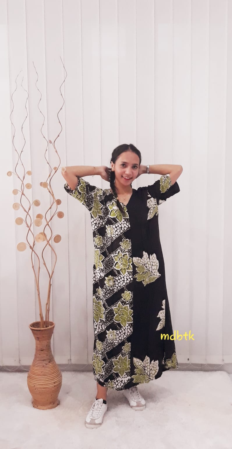Baju Tidur Batik Long Dress Hansen Lengan Pendek Bahan Rayon Kombinasi Hitam