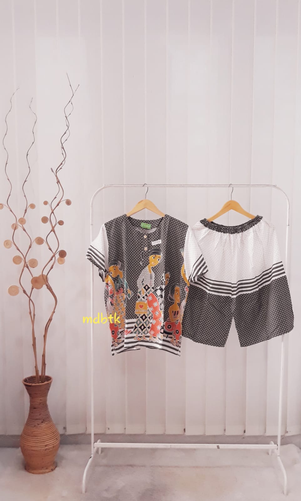 Setelan Kulot Jumbo HAP Lengan Pendek Bahan Rayon Adem Santai Bisa Grosir