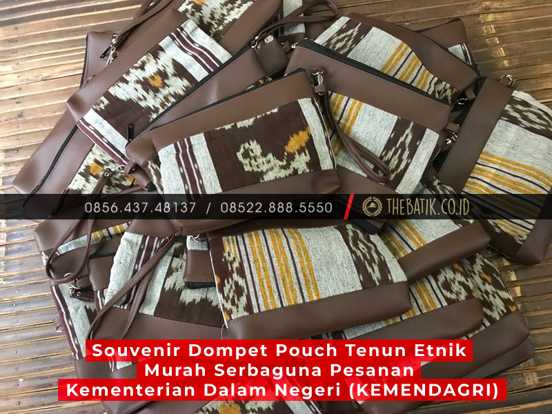 Souvenir Dompet Pouch Tenun Etnik Murah Serbaguna Pesanan Kementerian Dalam Negeri (KEMENDAGRI)