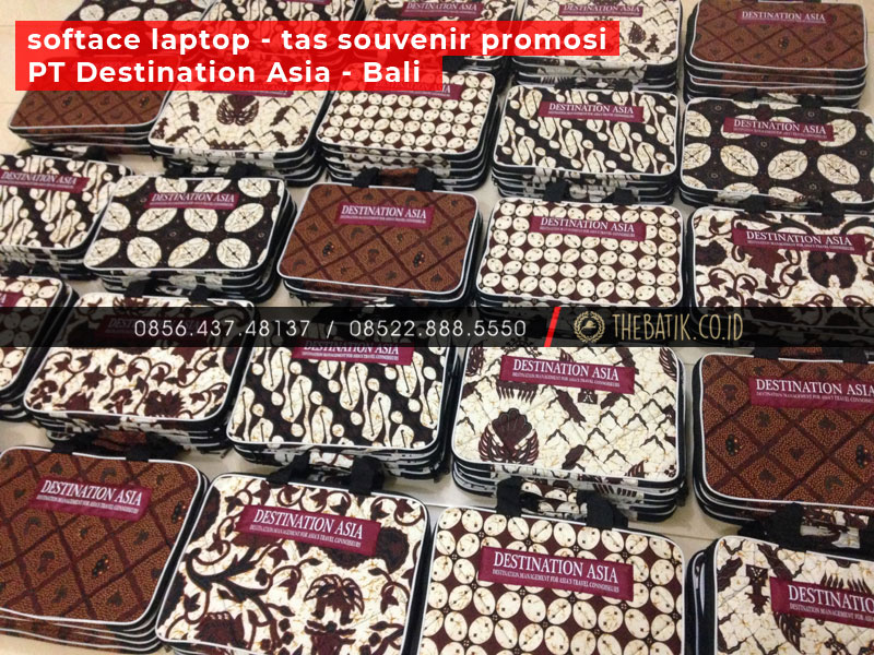 Softcase Laptop Batik untuk Souvenir Promosi Gift Unik Tamu Perusahaan Travel PT Destination Asia - Bali