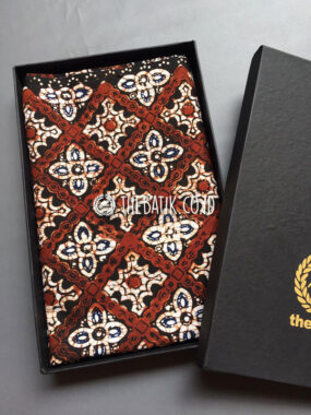 Souvenir Gift Hampers Kain Batik Klasik
