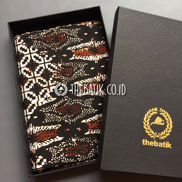 Souvenir Gift Hampers Kain Batik Klasik