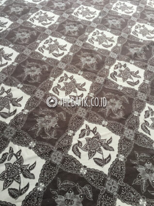 Kain Bahan Baju Kemeja Blouse Batik Solo Modern Motif Ceplok Kembang