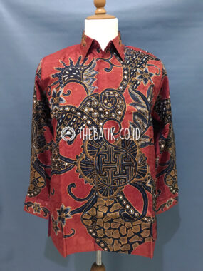 Baju Kemeja Batik Tulis Sutra ATBM Baron Lengan Panjang Motif Banji Modern Kontemporer Merah Marun