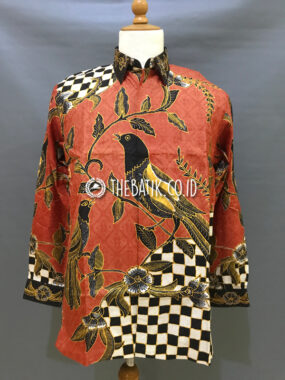 Baju Kemeja Batik Tulis Sutra ATBM Baron Lengan Panjang Motif Burung Poleng Kotak Merah Marun