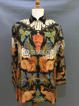 Ready to Wear Hand Painted Silk Batik Long Sleeve Men Black Gurdo Raja (size XL)