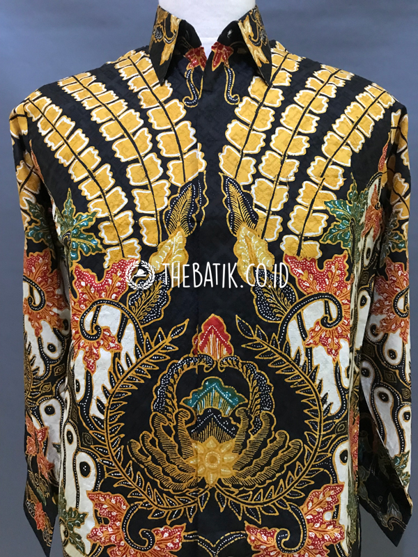Baju Kemeja Batik Tulis Sutra ATBM Baron Lengan Panjang Motif Sawunggaling Parang Hitam