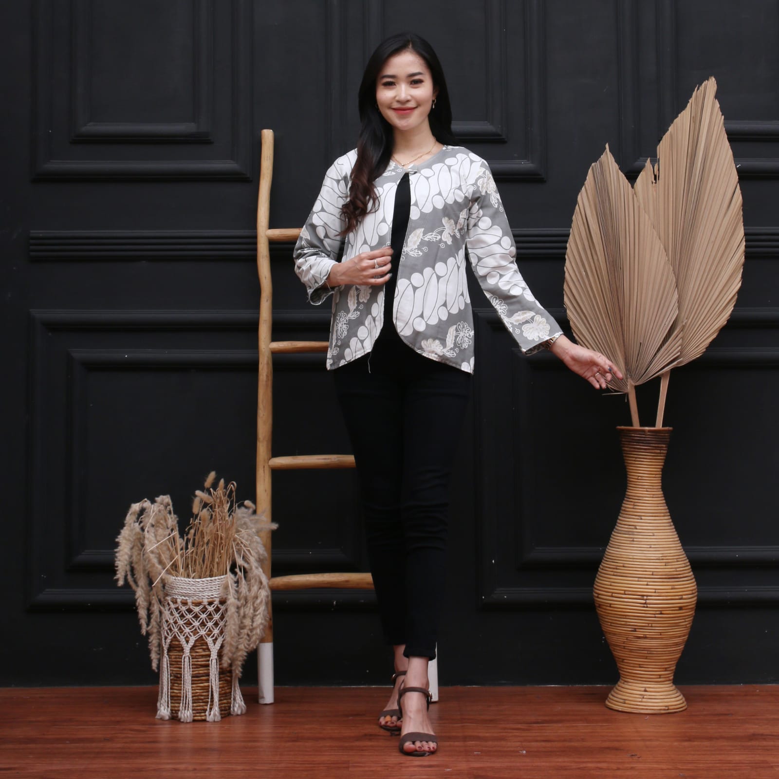 Baju Bolero Bolak Balik Motif Batik Modern untuk Kerja Kantor Seragam Seri Warna (isi 5)