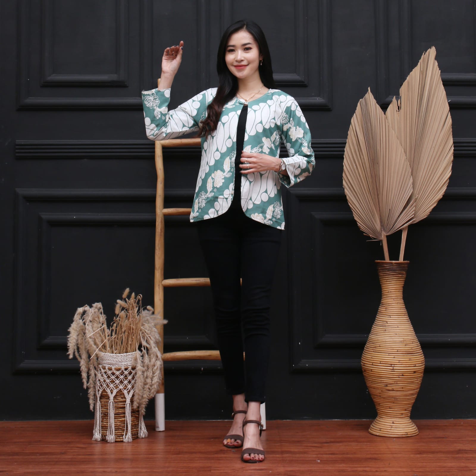 Baju Bolero Bolak Balik Motif Batik Modern untuk Kerja Kantor Seragam Seri Warna (isi 5)