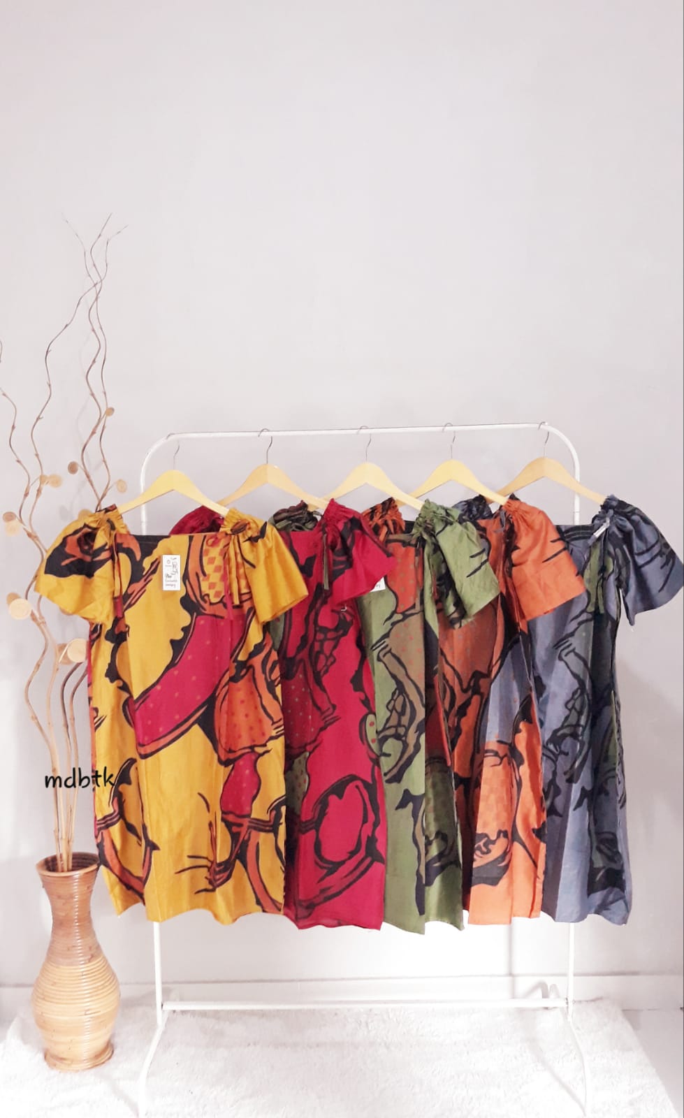 Daster Serut Lengan Pendek Bahan Santung Rayon Adem Grosir Warna Seri (isi 5)